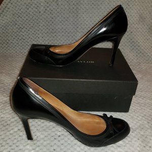 Ann Taylor Cara Bow Patent Leather Pump
